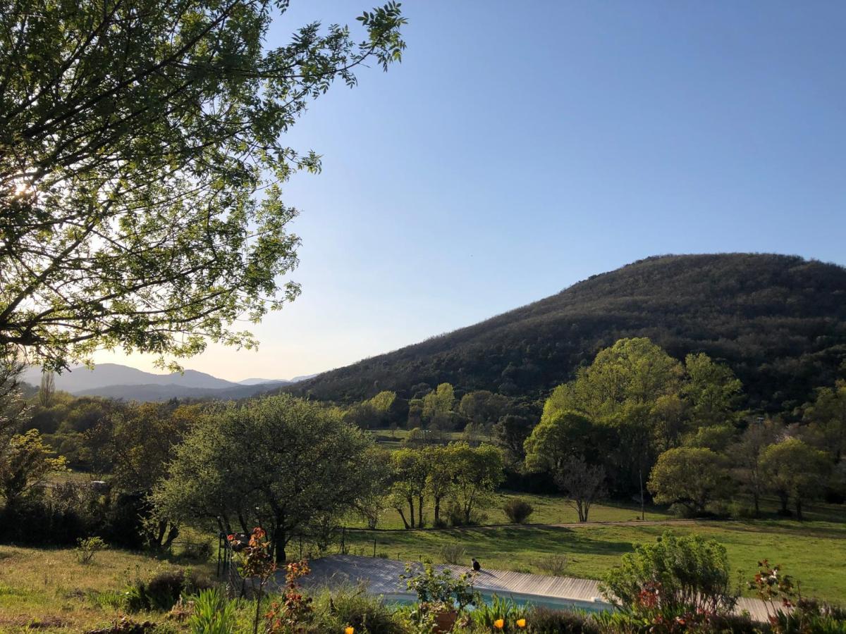 Domaine De Montbarri Bed & Breakfast La Tour-sur-Orb Екстериор снимка