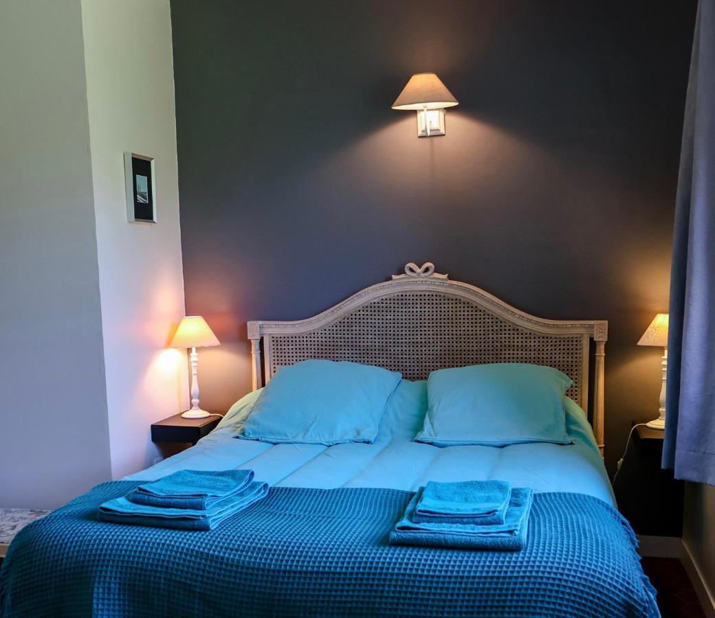 Domaine De Montbarri Bed & Breakfast La Tour-sur-Orb Екстериор снимка